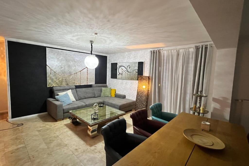 Ein Charmanter Zweifamilienhaus Berlin Dış mekan fotoğraf
